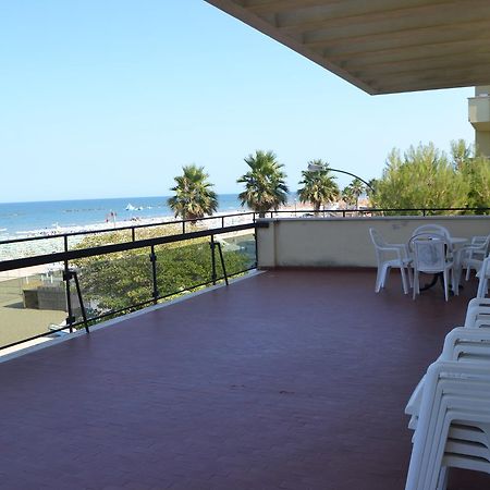 Albergo Quaglia Roseto Degli Abruzzi Esterno foto